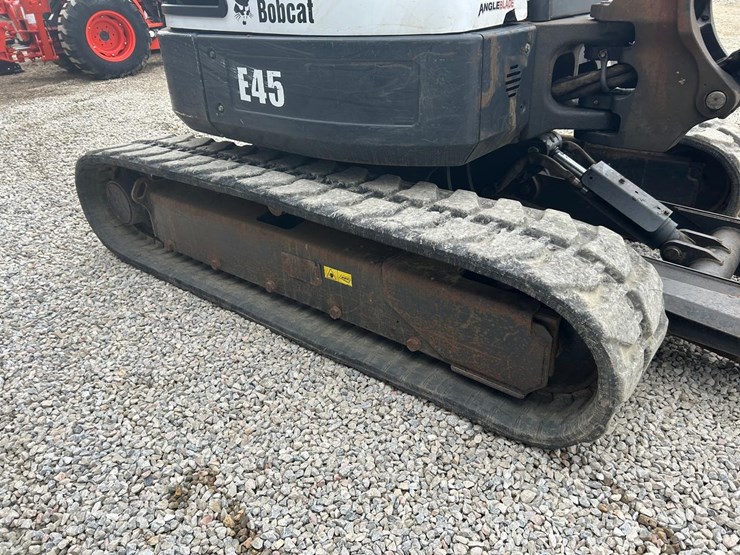 bobcat-e45-image-10