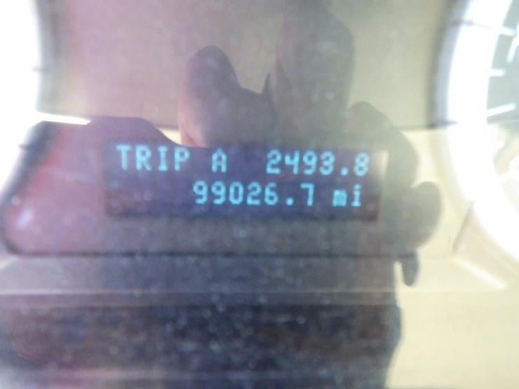 2011-ford-escape-image-15