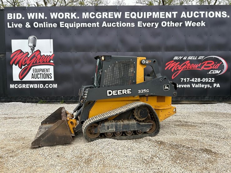 2019-deere-325g-image-1