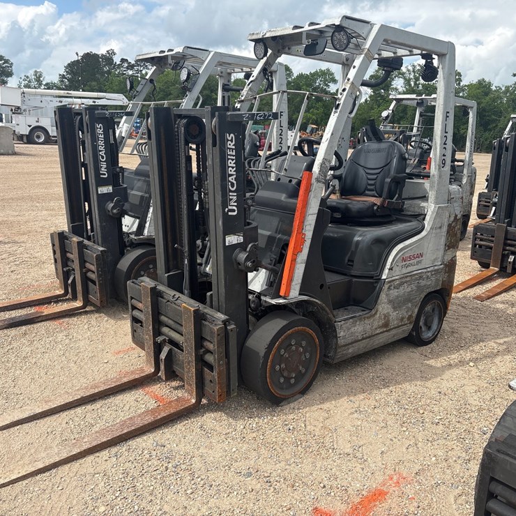 #16272 • 2015 NISSAN CF50LP FORKLIFT