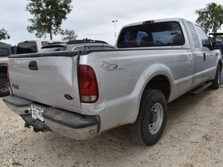 2004-ford-f250-image-3
