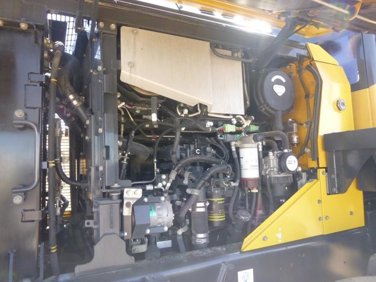 2018-komatsu-wa320-8-image-38