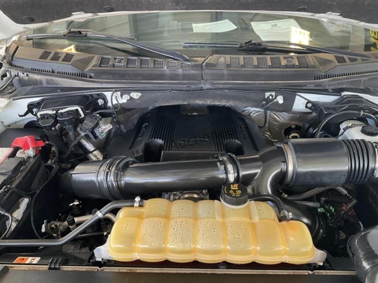 2017-ford-f150-image-11