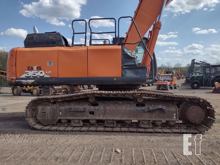 hitachi-zx350lc-6n-image-30