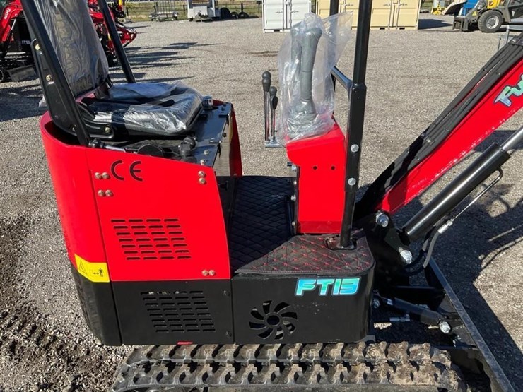#1205-•-unused-future-ft13-mini-excavator*-image-22