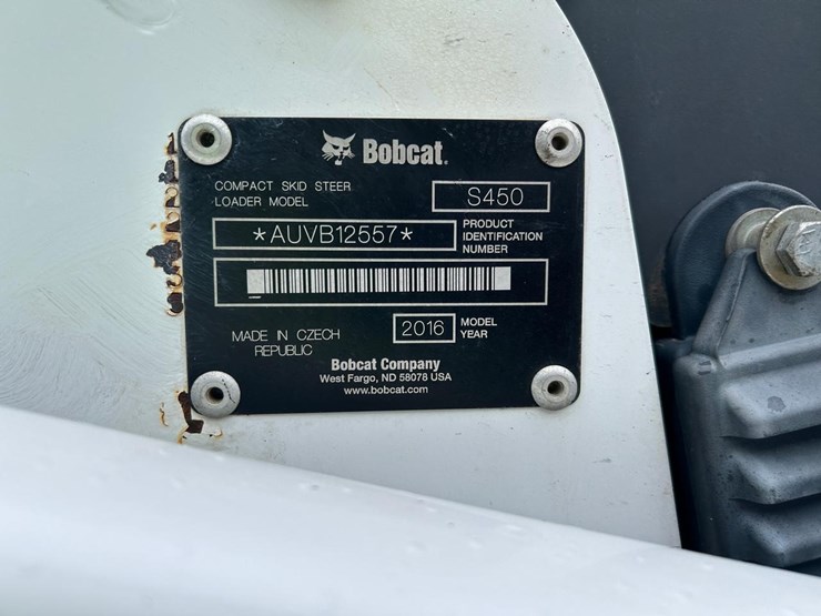 2016-bobcat-s450-image-28