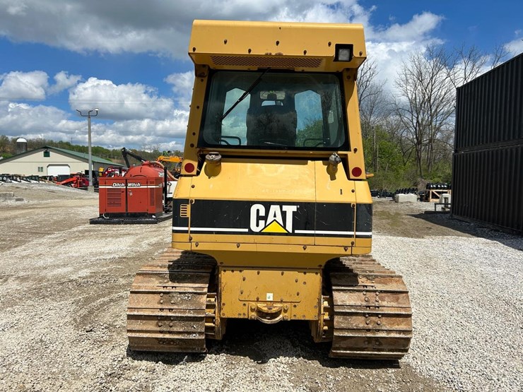caterpillar-d4g-lgp-image-3
