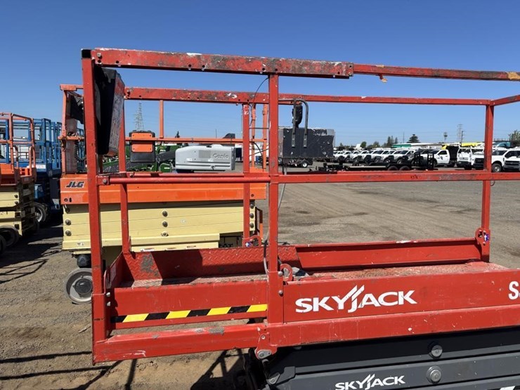 2018-skyjack-sjiii3219-image-7