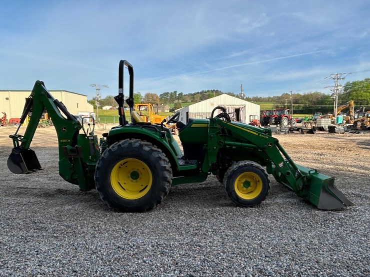 2024-john-deere-4044r-image-5