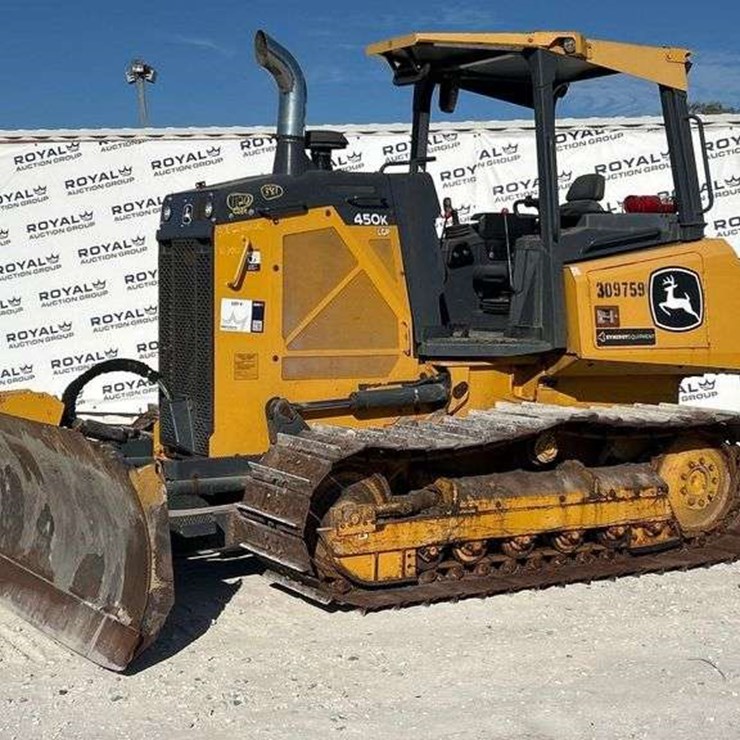 2022 DEERE 450K LGP