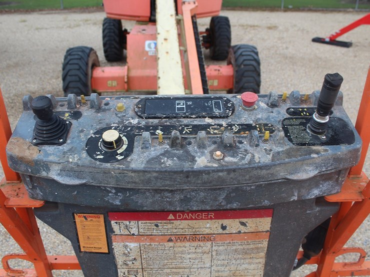 #35611-•-2015-jlg-boom-lift-image-3