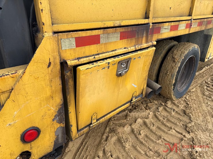 2008-ford-f550-xl-image-15