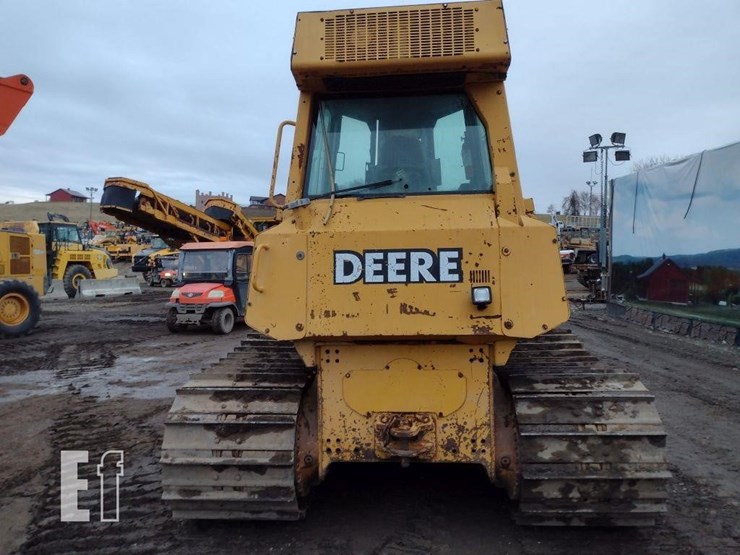 2005-deere-700h-lgp-image-4