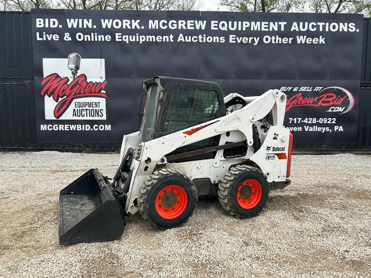 2019-bobcat-s740-image-1
