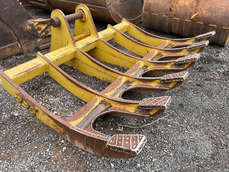 #5024-•-excavator-root-rake-image-3