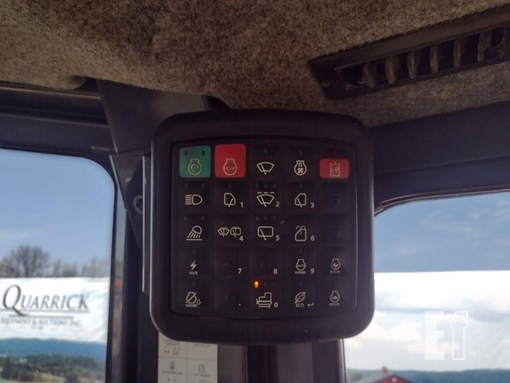 18-deere-650k-lgp-image-8