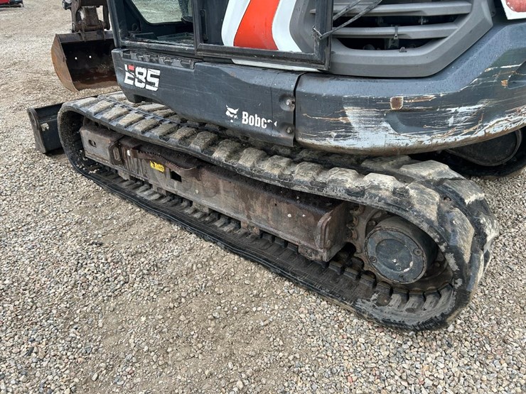 2018-bobcat-e85-image-15