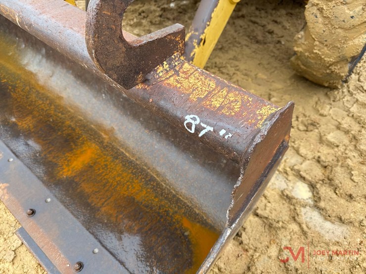 2001-caterpillar-416c-image-5