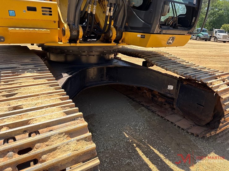 2017-deere-350g-lc-image-8