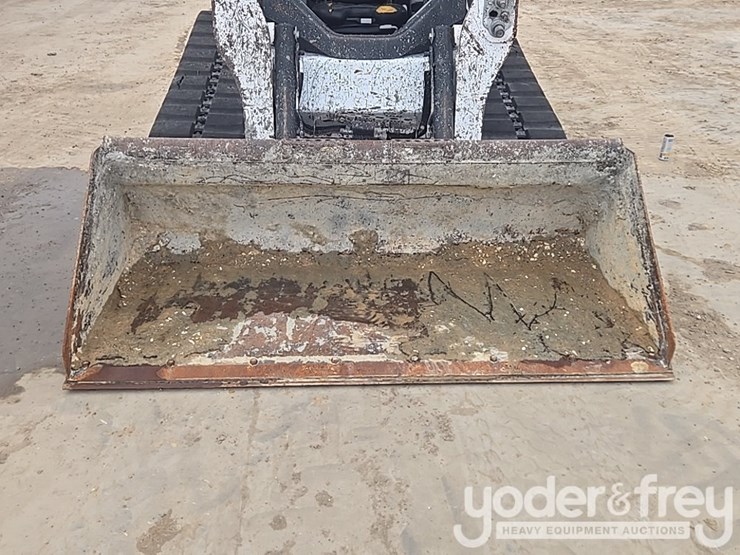 2016-bobcat-t750-image-20