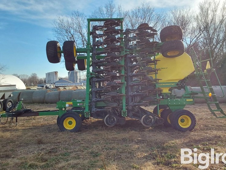 2019-john-deere-n536-image-8