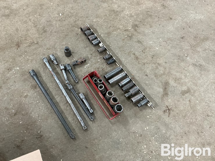 3/8"-drive-sockets-&-extensions-image-7