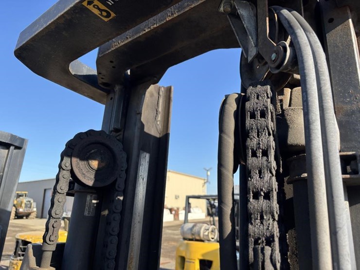 2020-caterpillar-2c6000-image-12