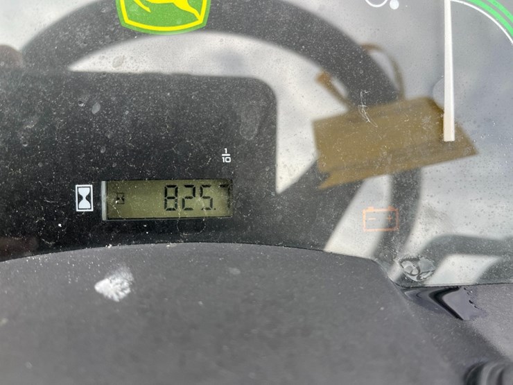 john-deere-x720-image-9