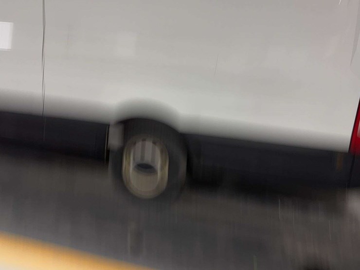 2019-ford-transit-image-27