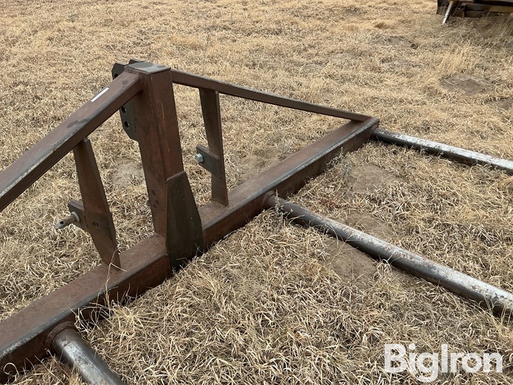 3-pt-2-bale-carrier-image-14