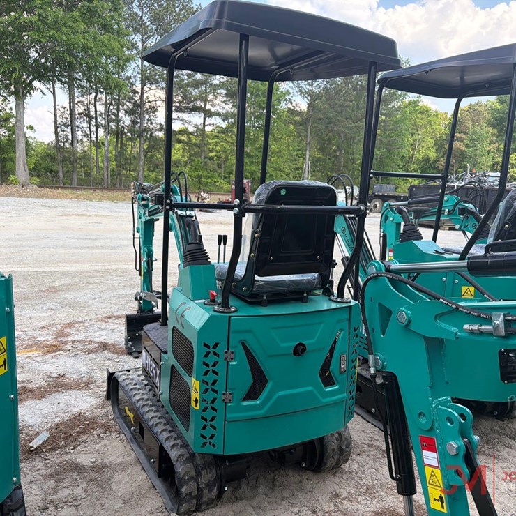 UNUSED BFG INDUSTRIAL MH12RX MINI EXCAVATOR
