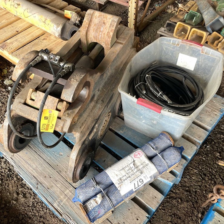 KOMATSU PC200