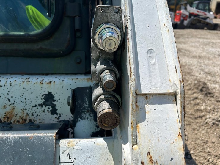 bobcat-t190-image-11
