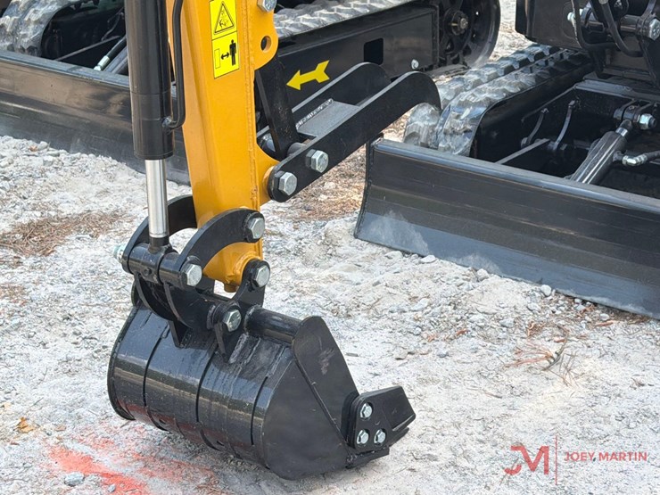 cfg-industry-h12r-image-5