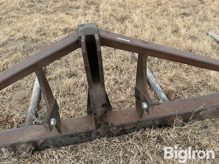3-pt-2-bale-carrier-image-10