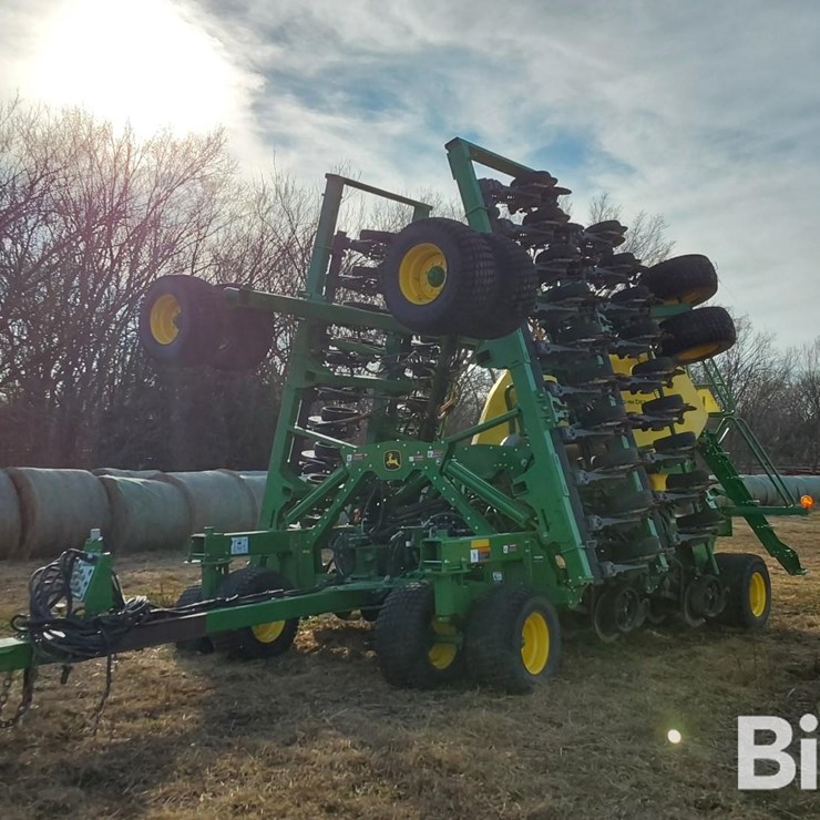 2019 JOHN DEERE N536