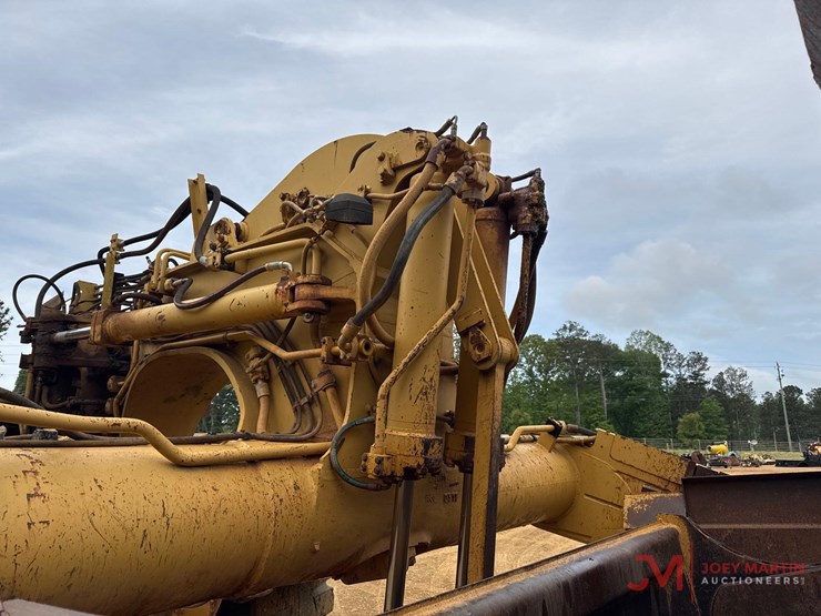 caterpillar-621f-image-12