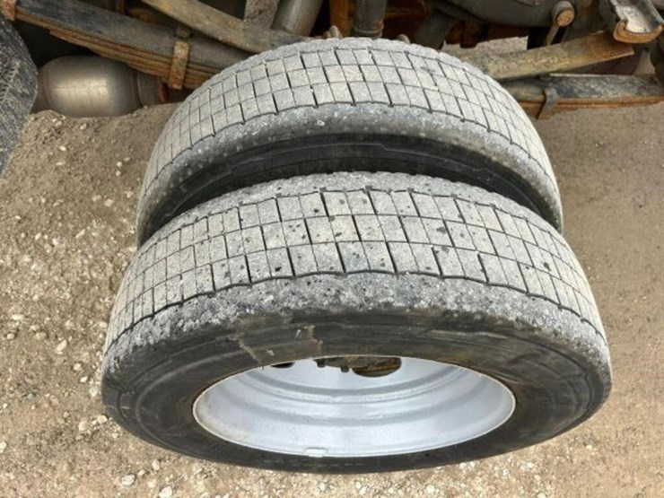 2020-ford-f550-xl-image-56