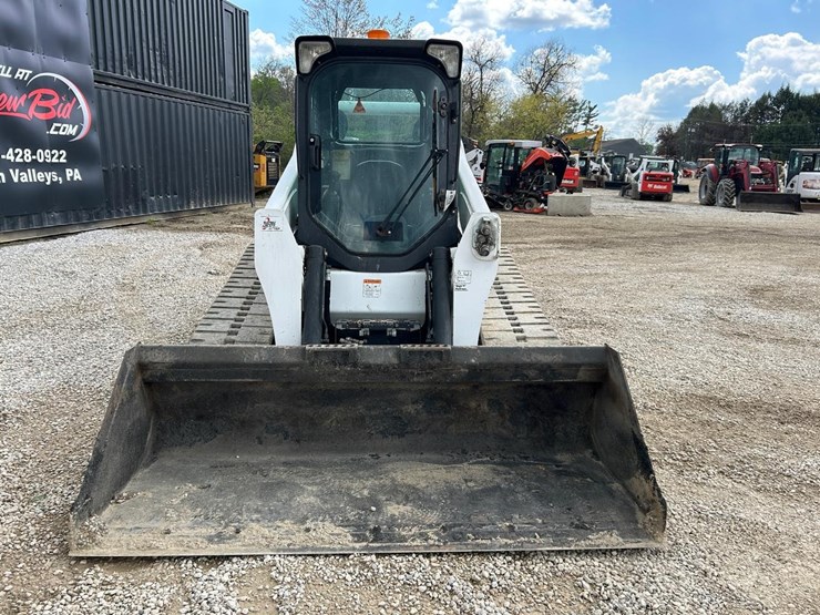 2017-bobcat-t870-image-7
