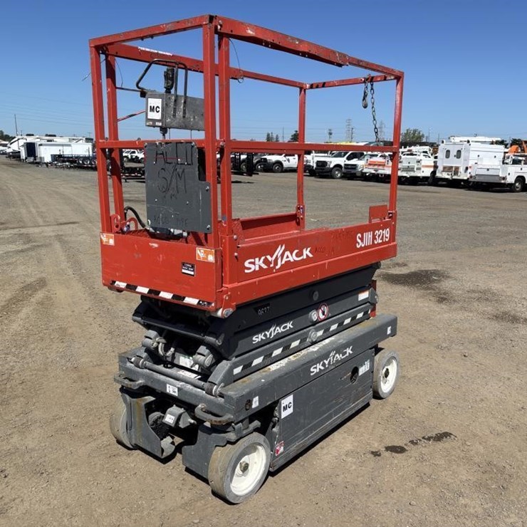 2018 SKYJACK SJIII3219