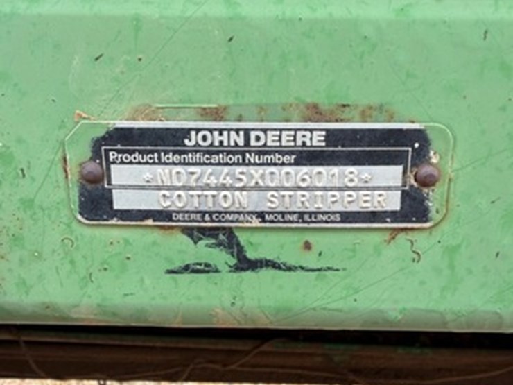 john-deere-7445-image-3