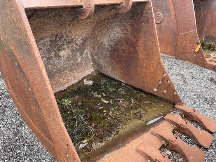 #5004-•-excavator-bucket-image-10