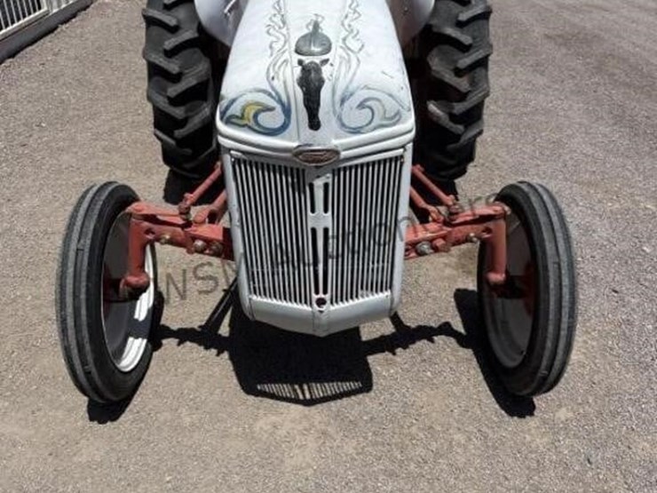 ford-8n-image-3