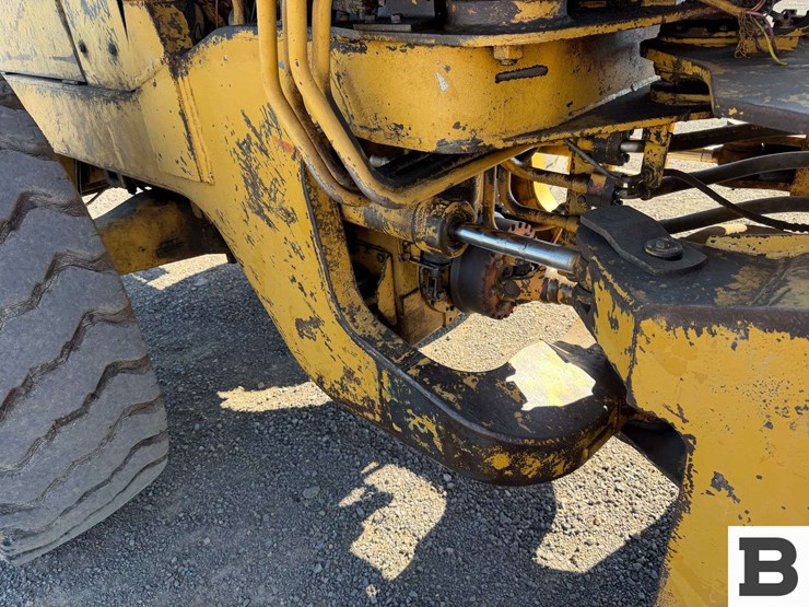 caterpillar-926e-image-41