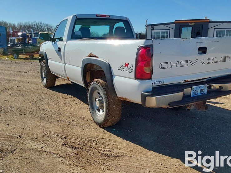 2006-chevrolet-2500-image-7