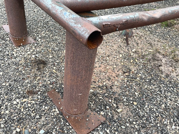 #5073-•-heavy-duty-metal-rack-image-4