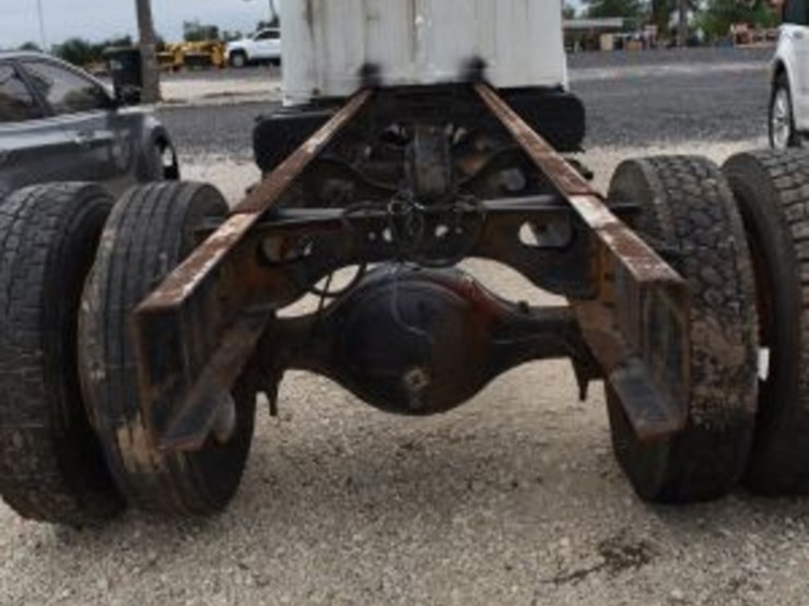 1997-case-ih-4700-image-5