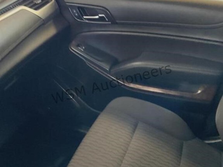 2019-chevrolet-tahoe-image-20