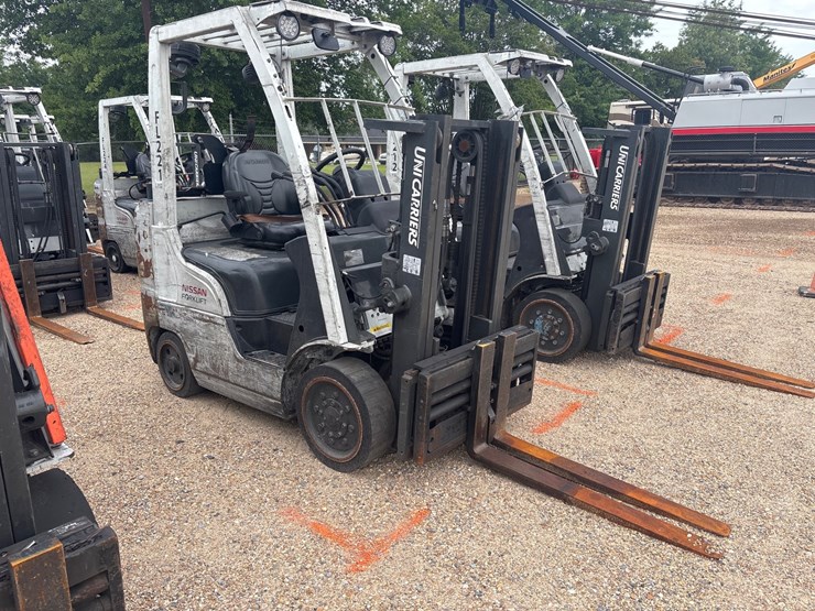 #16265-•-2015-nissan-cf50lp-forklift-image-2