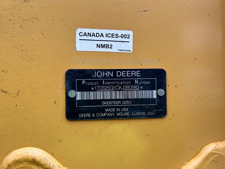 2019-deere-325g-image-25